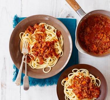 Millwall Community Trust - How to Make Spaghetti Bolognese