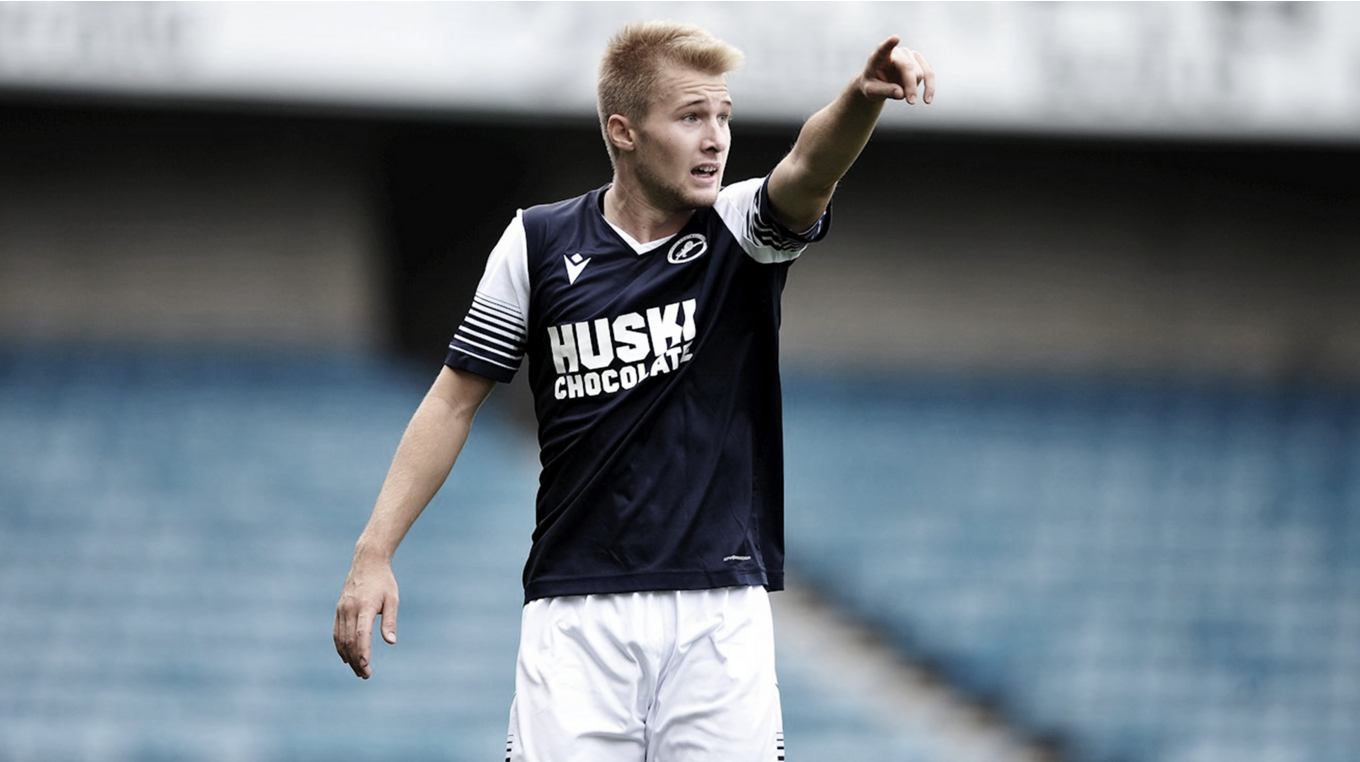 Community Trust Product - Billy Mitchell signs new Millwall contract