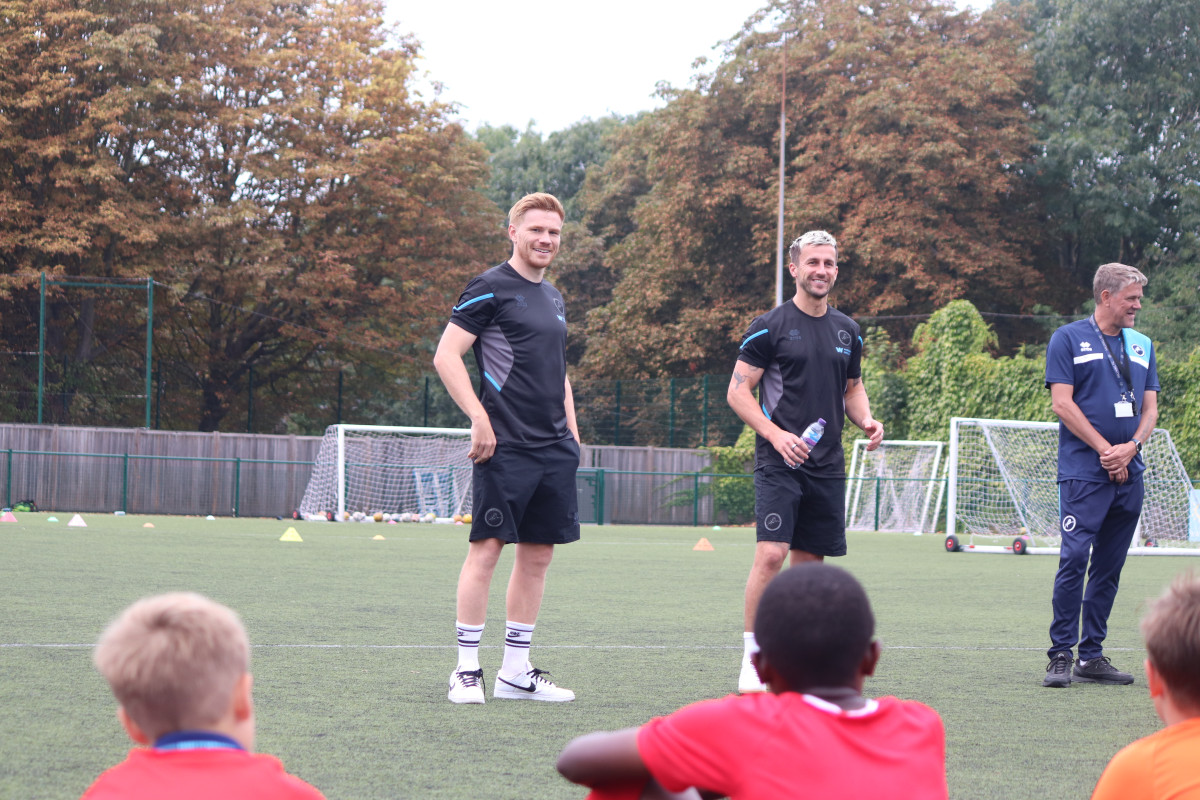 MCT Ambassadors Joe Bryan and Duncan Watmore visit Holiday, Activity and Food (HAF) Camps at St Paul’s Sports Ground, Rotherhithe