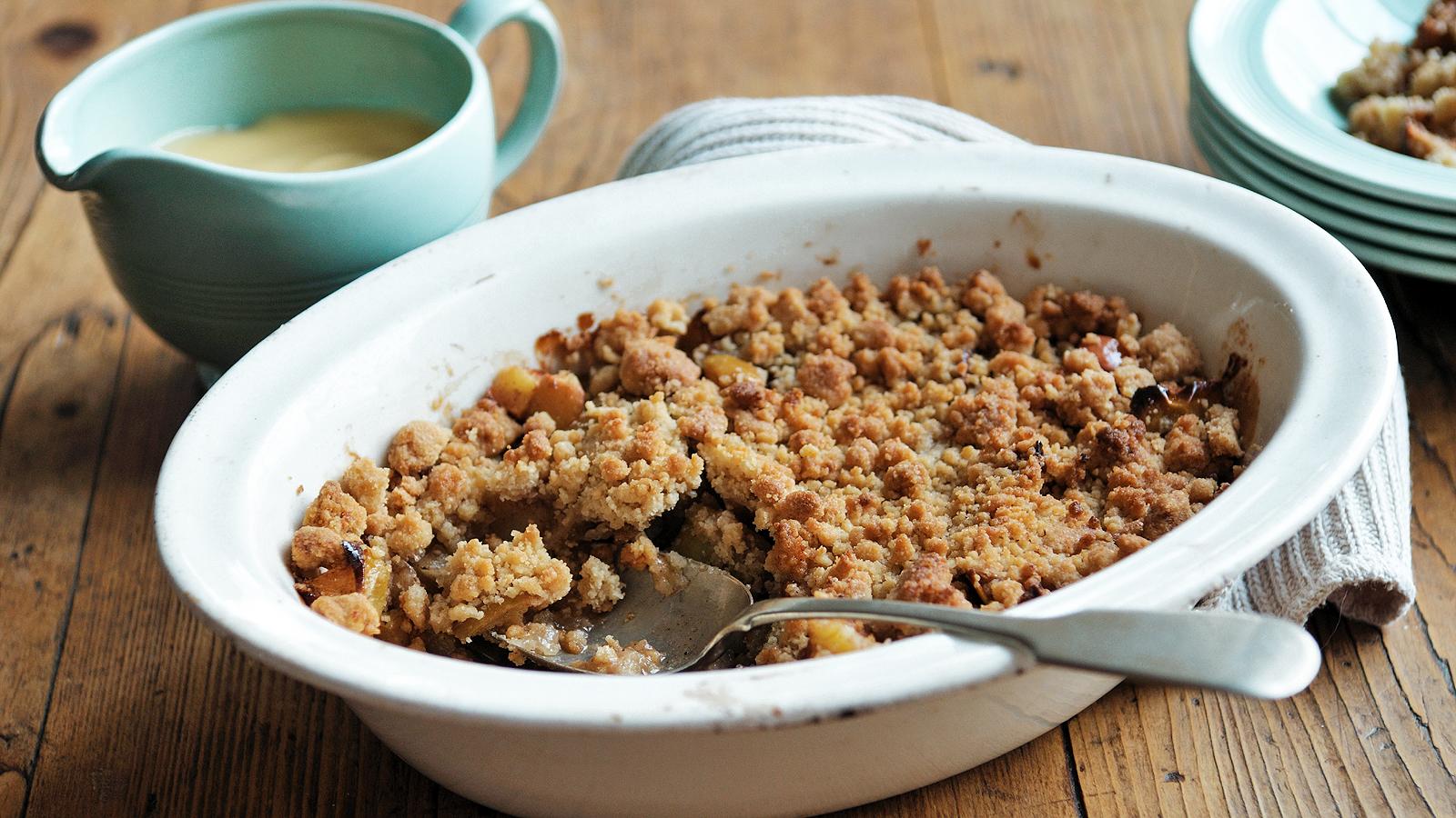 Millwall Community Trust - How To Make Apple Crumble