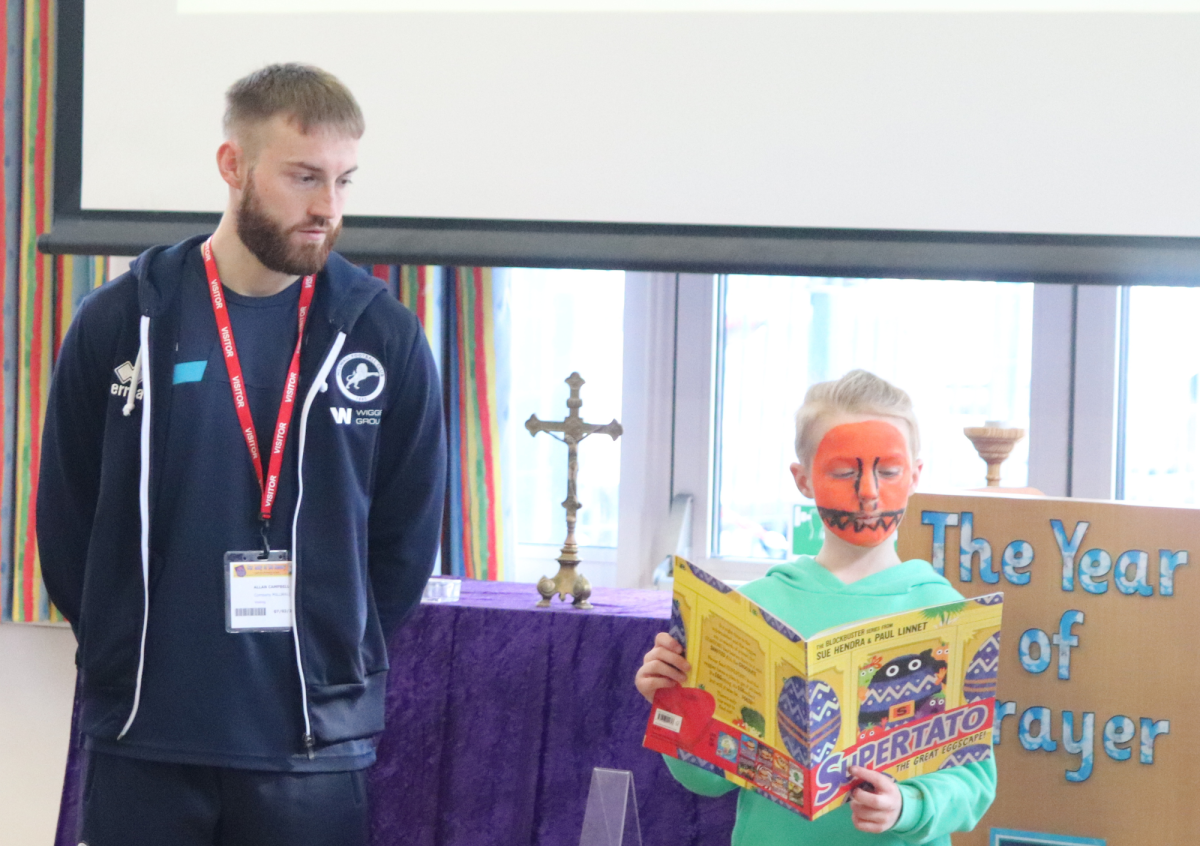 Millwall FC midfielder Allan Campbell visited Our Lady of The Rosary Primary School today as part of World Book Day 2024