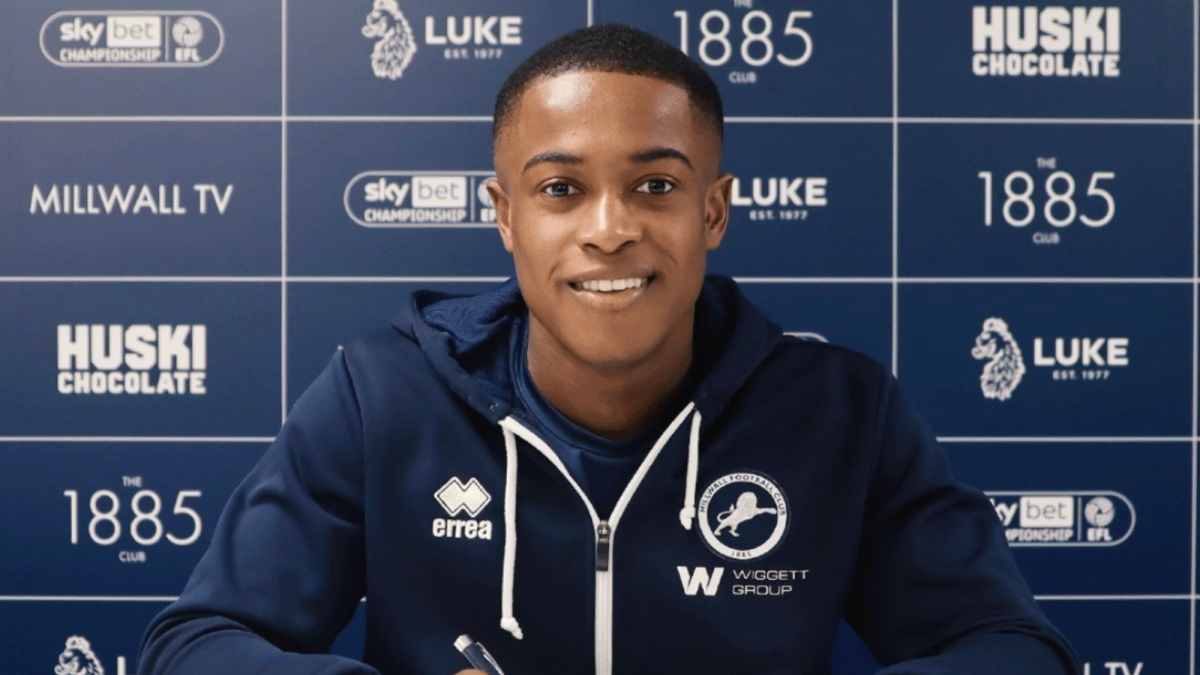 Millwall Community Trust’s Women’s and Girls’ Football/Sport Ambassador Aidomo Emakhu signs new long-term contract at The Den.